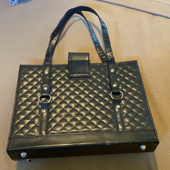 I don’t need this anymore - Picture 2 of 3